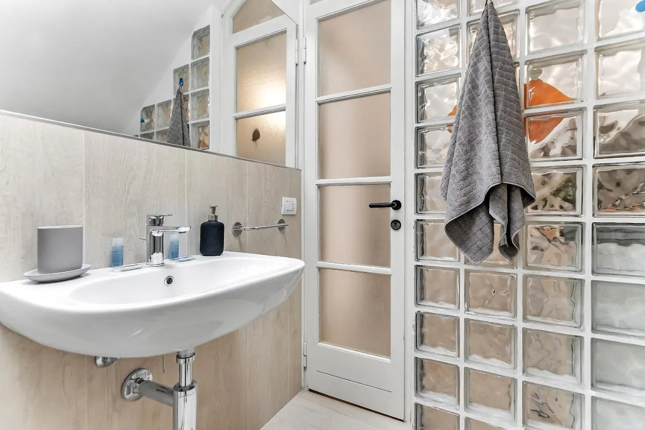Appartamento Amicis - Affitti Brevi Italia Mediolan Apartament